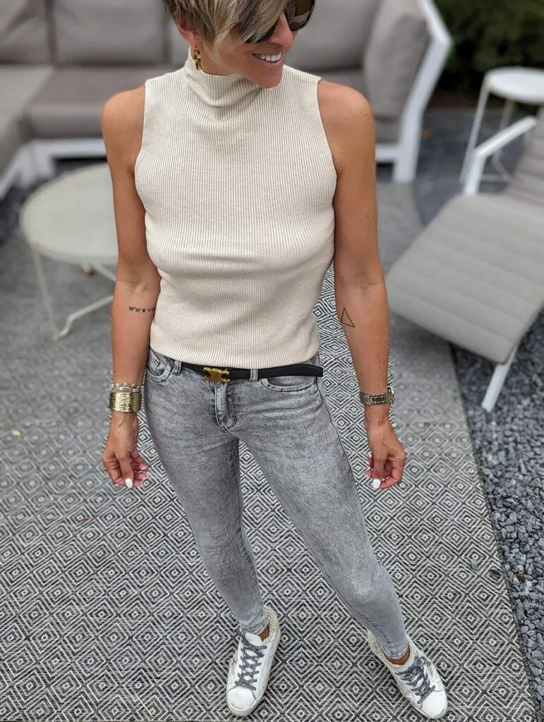 Skinny Jeans MID HIGH- clean light grey