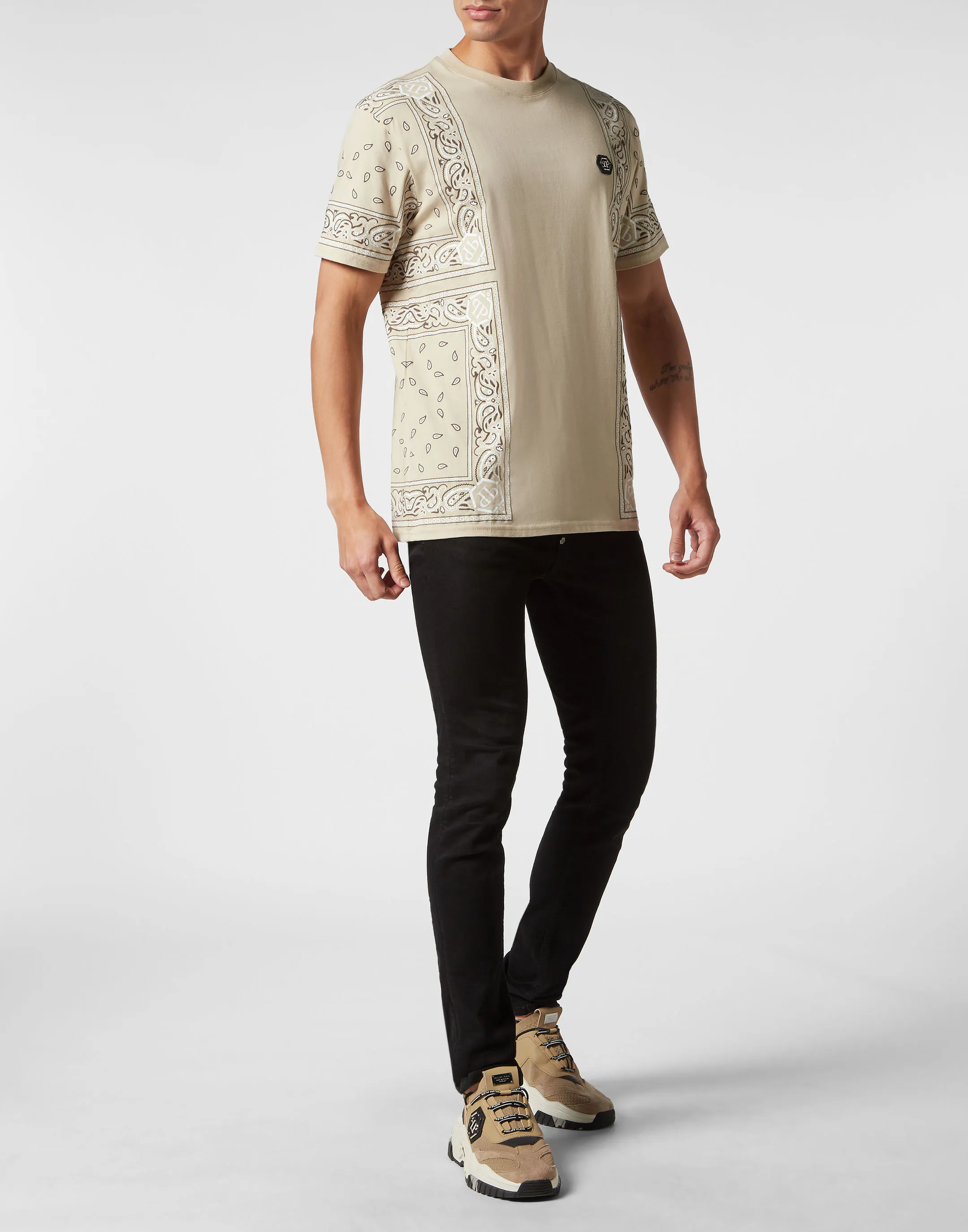 T-shirt Round Neck SS Paisley Bandana
