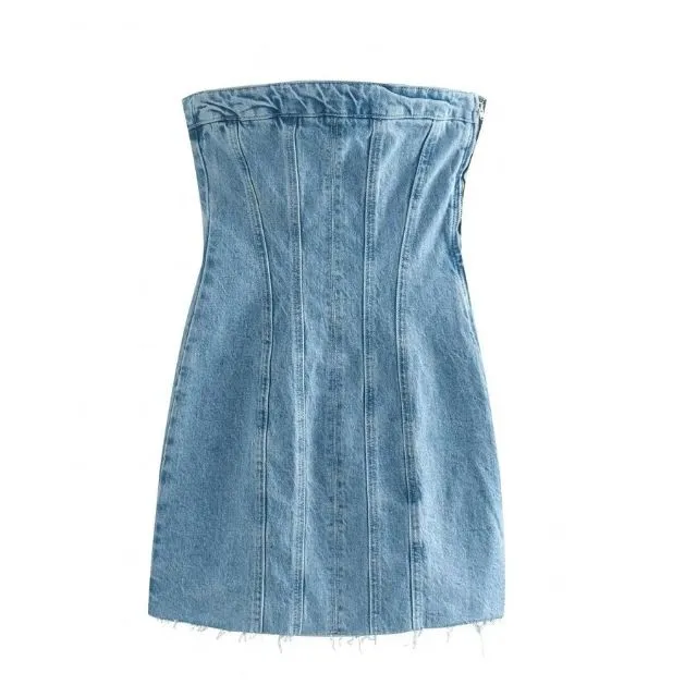 Trägerloses Jeans-Minikleid mit ausgefranstem Saum
