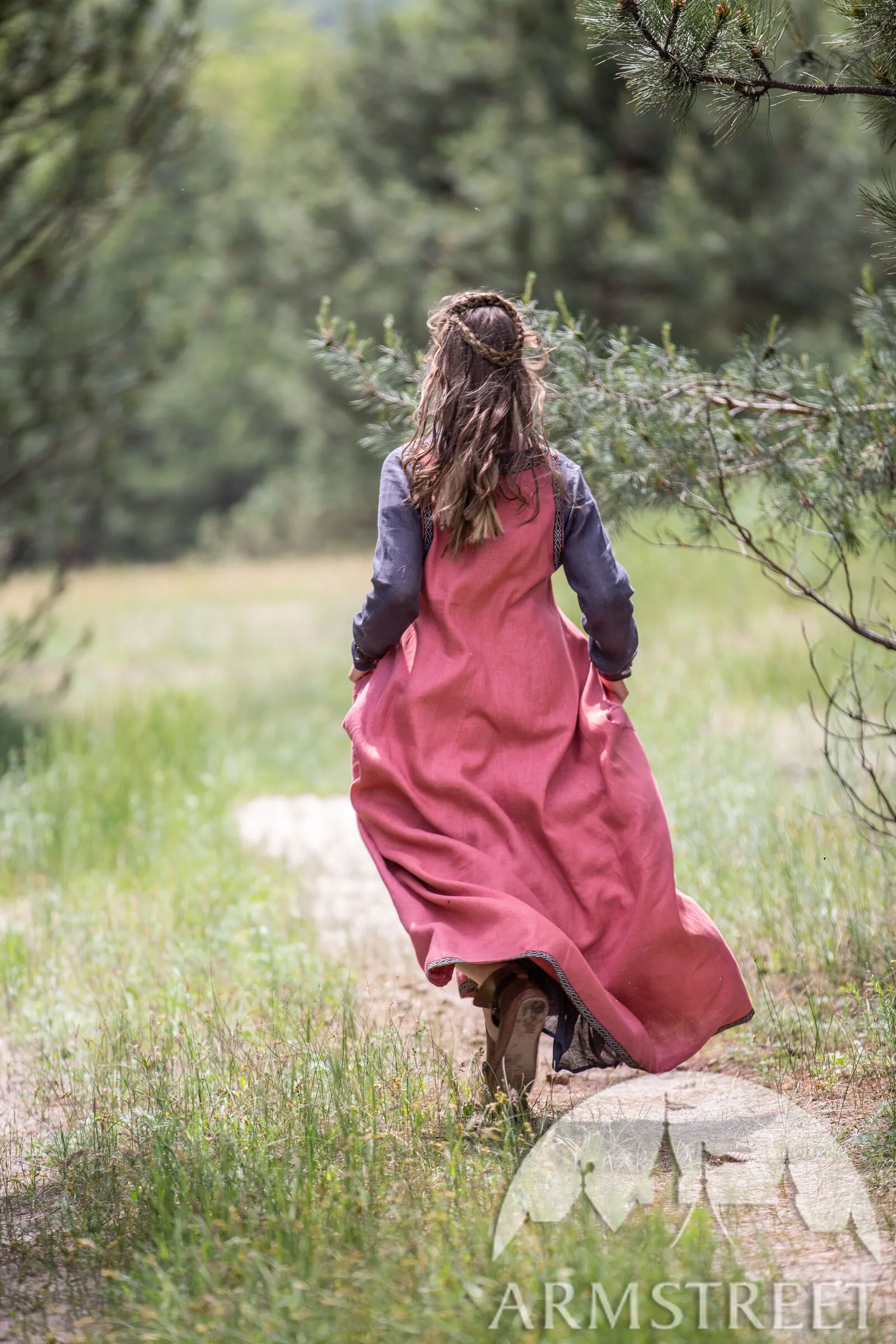 „Trea die Ruhige“ - Set mit ärmellosem Kleid